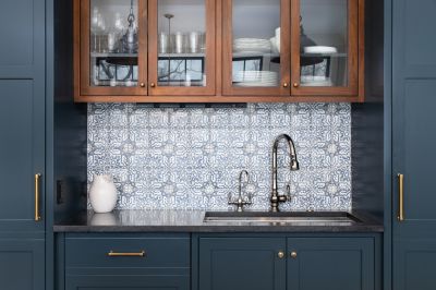 Backsplash Tile Installation